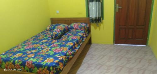Moni Apartment | Febryan Guest house