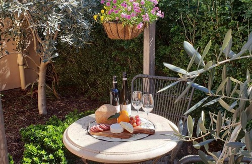 Tanunda House | Cozy Fechner Place Barossa: Perfect for Wine Lovers