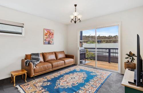 North Hobart House | Elegant Federation Home with Hot Tub in Central Location
