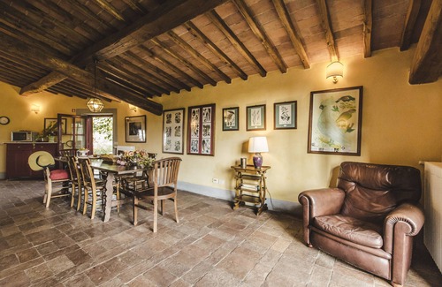 Greve in Chianti House | Federico House at La Veronica Resort: Poolside Retreat Awaits
