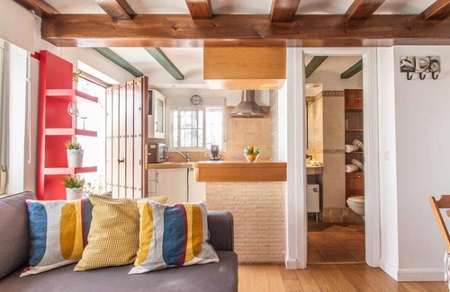 San Bartolome Apartment | Family-Friendly Stay at Federico Rubio with Great Reviews