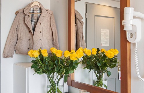Delfoi Hotel | Discover Fedriades Delphi Hotel: 9/10 Reviews & Family-Friendly Amenities
