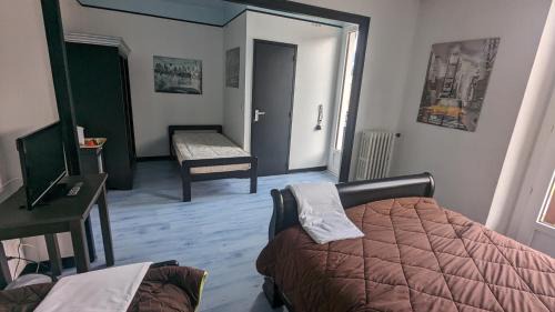 Lully Hotel | Comfortable Stay at Le Balandri - Triple Room with Privacy