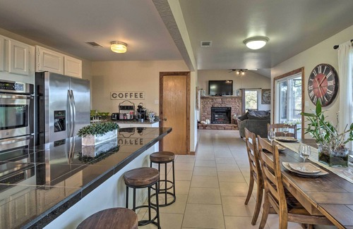 Briarcliff House | Inviting Family & Pet Friendly Lake Travis Retreat with Kayaks