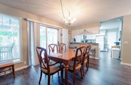 Hot Springs Village House | Experience Comfort at Lake DeSoto with Scenic Views