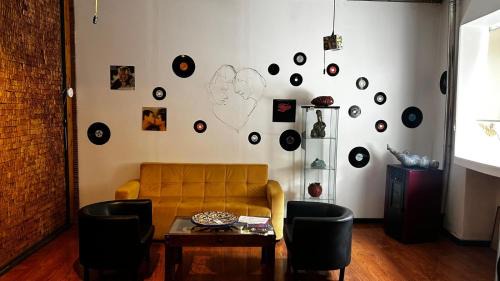 Ovar Bed & Breakfast | Cozy Feel at Home Guest House with Kitchen Amenities