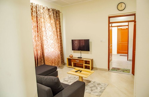 Kumasi Apartment | Cozy Two Bedroom Apartment: Perfect for Family Getaways