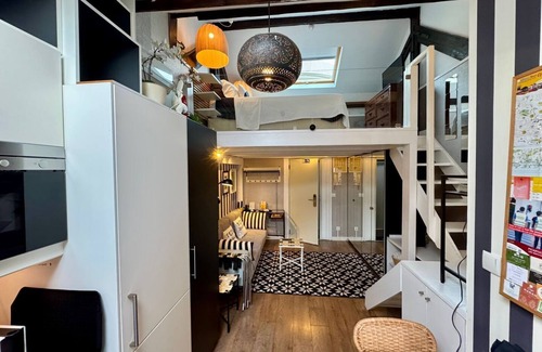 Sao Paulo Apartment | Cool Retreat at Studio 6: Rated 10/10 with Spa & Breakfast