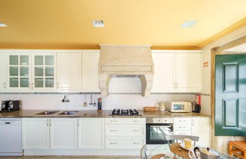 Armamar Villa | Discover Casa Da Capela in Beautiful Douro Valley