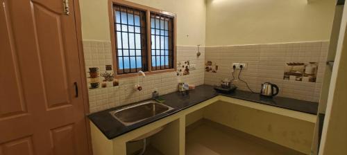 Urapakkam Apartment | Feel Home Stay