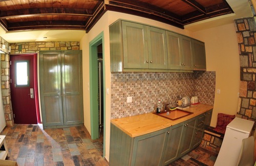 Krionerion House | Experience Local Culture at Oreiades Village Retreat