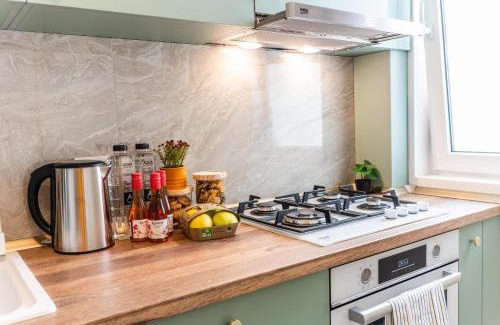 Timisoara Apartment | Experience Paris Living at C&A Apartment with Family Amenities