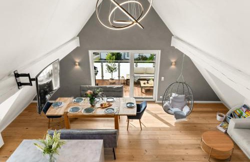 Schauenburg Apartment | Relax at FeelGood 212 qm Ferienhaus: Spa, Garden & Grill