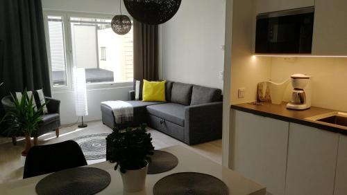 Jyvaskyla Apartment | Home-Like Comfort at City Holvi with Top Guest Ratings