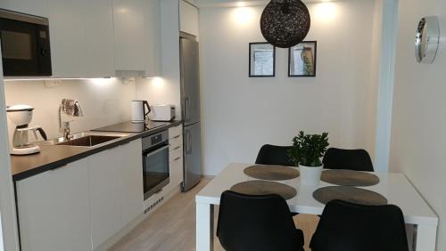Jyvaskyla Apartment | Home-Like Comfort at City Holvi with Top Guest Ratings