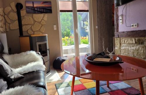 Astfeld House | Discover Feha Ehemaliger Stall: Family-Friendly Retreat