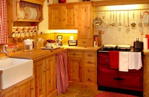 Lauragh House | Experience Comfort at Fehanaugh Cottage - Rated 9.7/10!