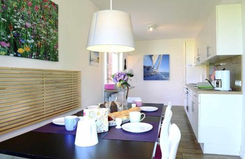 Albertsdorf House | Discover Fehmarn Ostseeferien FH4 Haus Schilfrauschen