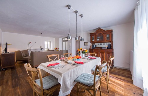 Colonno House | Beautiful Felice sul Lago in Colonno, Italy - Rated 10/10