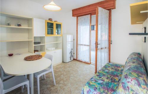Lido degli Scacchi Apartment | Family-Friendly Stay at Felix 3 with Great Value
