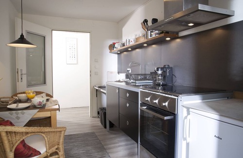 Senden Apartment | Enjoy Felix' Apartment by the Canal - Guest Rated 9.8