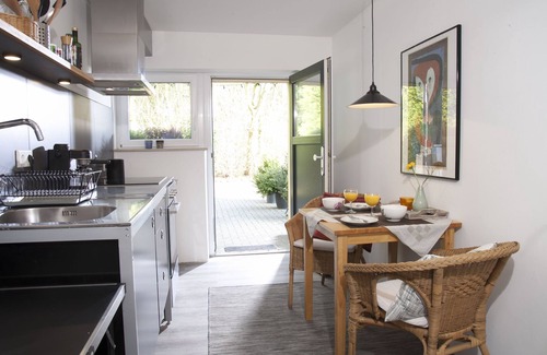 Senden Apartment | Enjoy Felix' Apartment by the Canal - Guest Rated 9.8