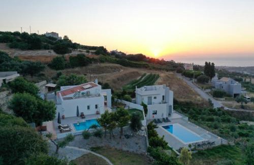 Adele Villa | Felix Villa: Spectacular Views & Heated Pool Oasis