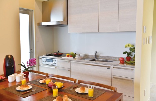 Ueno Villa | Oceanfront Bliss at Feliz Villa Suite Miyakojima Ueno