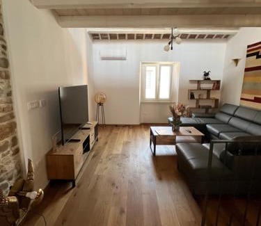 Izola Apartment | FELIZA Apartment