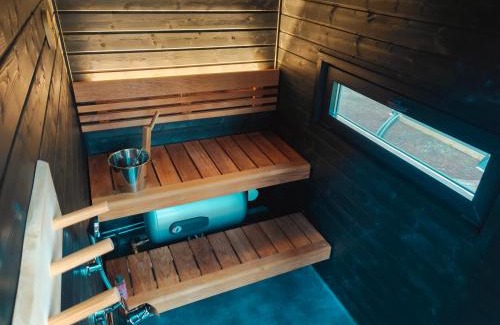 Lampivaara House | Fell Village 1 with a Mountain View, Fireplace, Sauna, Kitchen