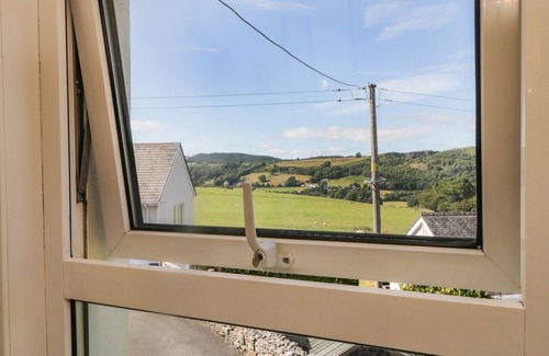 Cockermouth Cottage | Romantic Fellside Cottage with Open Fire in Keswick