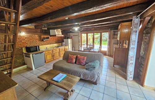 Felon Other | Relaxing Country Cottage with Pool and Family-Friendly Amenities