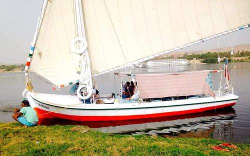 Aswan Boat Rental | Unforgettable Felucca Sailing Boat Overnight Experience