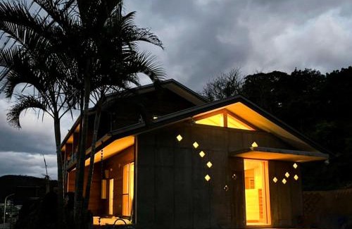 Amami House | Top-Rated Female Only Dormitory at Amami Long Beach