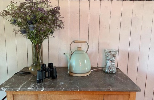 Cambridge Other | Discover Fen Meadows: Pet-Friendly Getaway with Hot Tub
