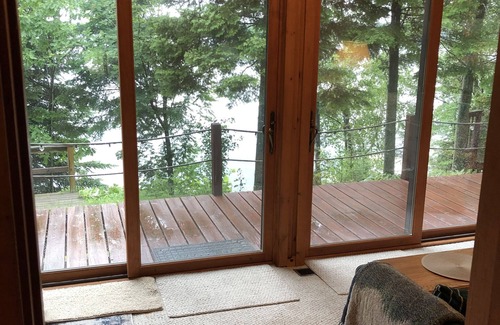 Lac du Flambeau Cabin | Lake View Retreat at Fence Lake with Family-Friendly Amenities