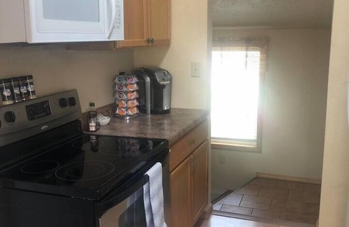 Sioux Falls House | Pet-Friendly McKennan Cottage with Fenced-In Yard