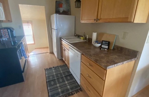 Sioux Falls House | Pet-Friendly McKennan Cottage with Fenced-In Yard