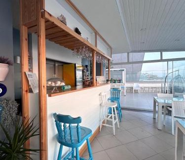 Cesme Hotel | Fener Hotel Café & Kahvalti: Rated 9/10 with Breakfast & Hot Tub