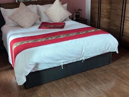 Changzhi House | Family-Friendly Retreat at Feng Jing Yuan Hotel