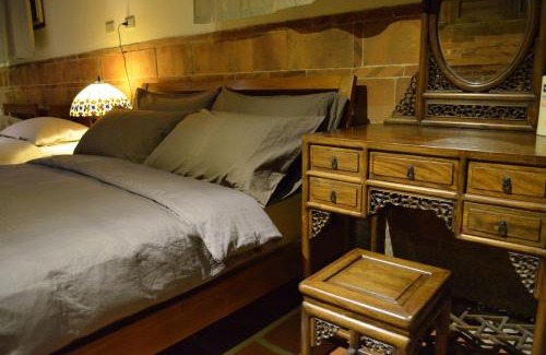 Shuitou Village House | Experience Feng Mao Lin Zhi: Guest Rated 9.4 with Dining