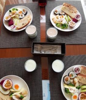 Guanshan House | Family-Friendly Retreat at Feng Xian Bai Hua B&B, Rated 9/10