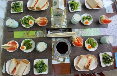 Guanshan House | Family-Friendly Retreat at Feng Xian Bai Hua B&B, Rated 9/10