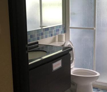 Guanshan House | Family-Friendly Retreat at Feng Xian Bai Hua B&B, Rated 9/10