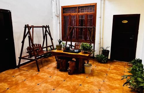 Fenghuang House | Fenghuang Xiangyun Pavilion Boutique Riverside B&B
