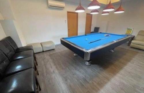 Xitun District Apartment | FengJia Pleasure Life: Family-Friendly Retreat with 9.4 Rating