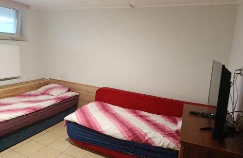 Grzybno House | Discover Fenix Grzybno: Pet-Friendly with Breakfast Included