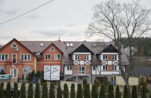 Grzybno House | Discover Fenix Grzybno: Pet-Friendly with Breakfast Included