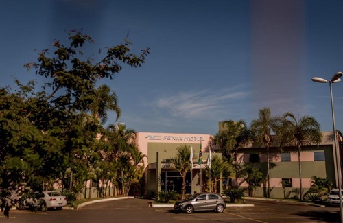 Amazonas Hotel | Pet-Friendly Fenix Hotel Araxá with Prime Amenities