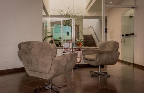 Amazonas Hotel | Pet-Friendly Fenix Hotel Araxá with Prime Amenities